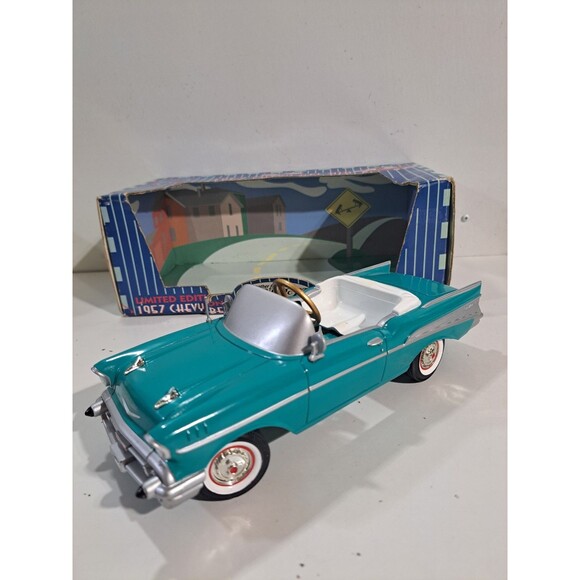 Gearbox Diecast 1957 Chevrolet Bel Air Pedal Car Bank w/box - Picture 3 of 14